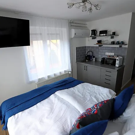 Natali Apartmanhaz Eger Extérieur photo