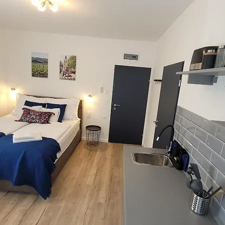 Natali Apartmanhaz Eger Extérieur photo