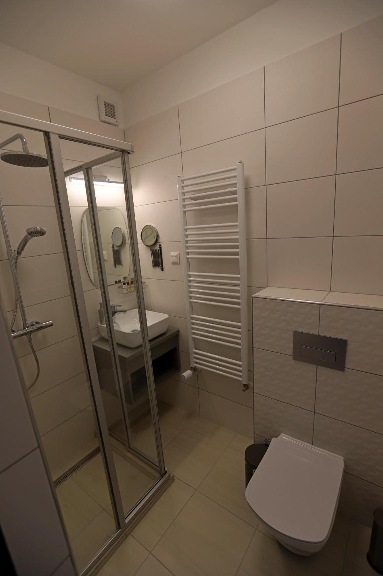Natali Apartmanhaz *