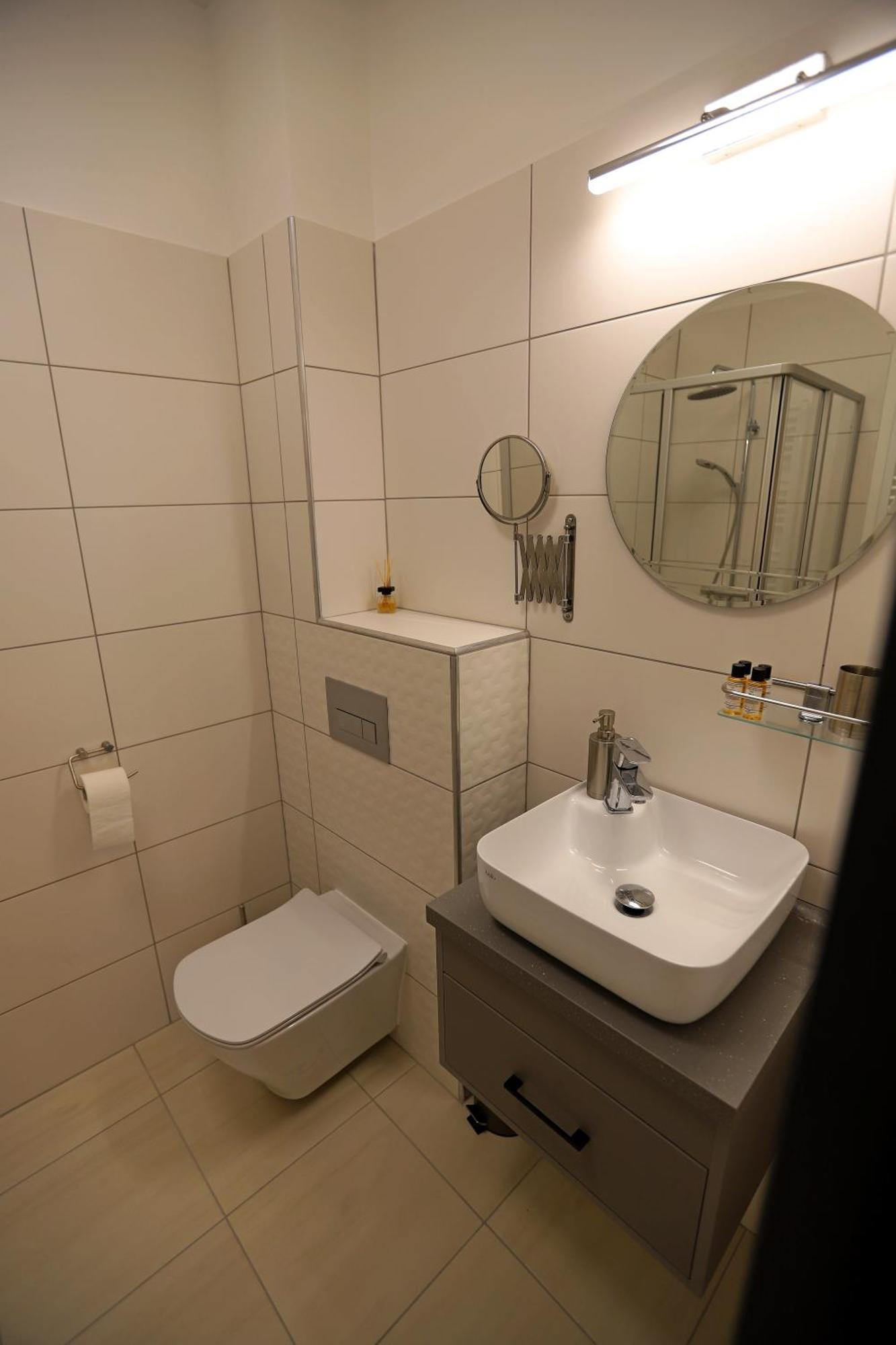 Natali Apartmanhaz